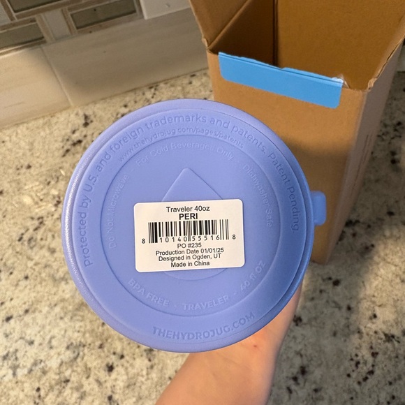 NWT 40oz HydroJug (Peri) - Picture 4 of 8
